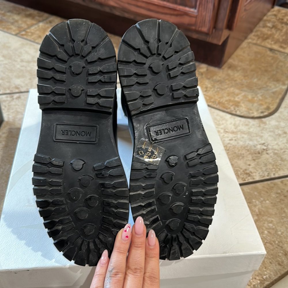 Moncler boot - Picture 3 of 6